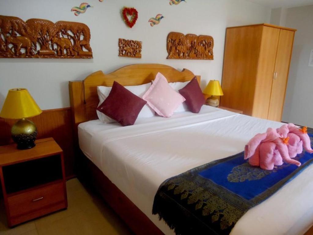 Ngamta Hotel Mae Hong Son Exterior photo