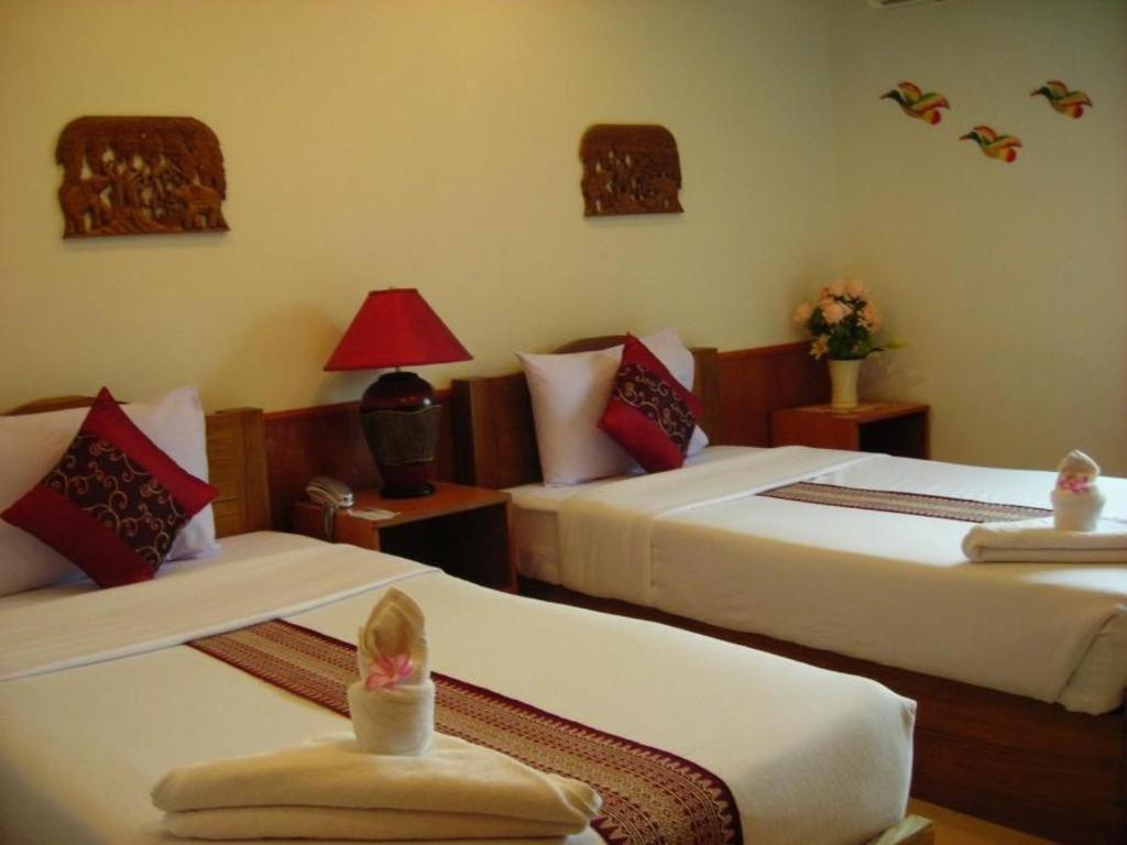Ngamta Hotel Mae Hong Son Exterior photo
