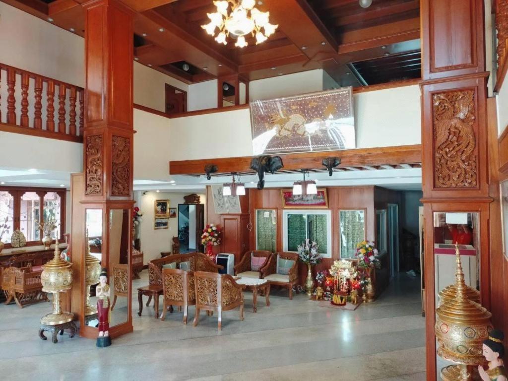 Ngamta Hotel Mae Hong Son Exterior photo
